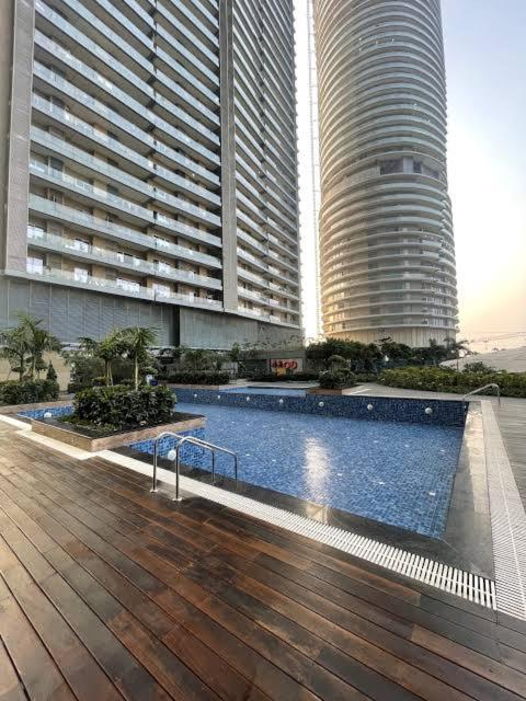 Supernova Spira Sector 94 Noida Apartment New Delhi
